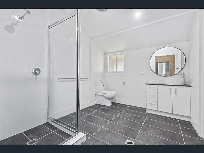 Central Woolloongabba B&B 브리즈번 0*,  오스트레일리아
